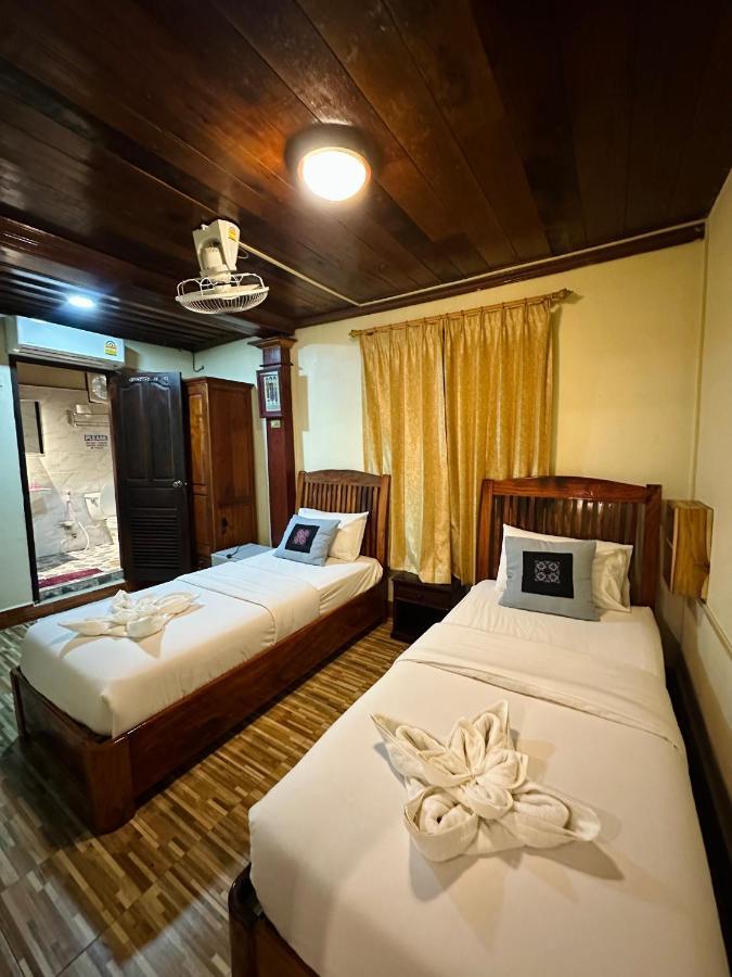 Khounphet Heritage House Luang Prabang Bagian luar foto