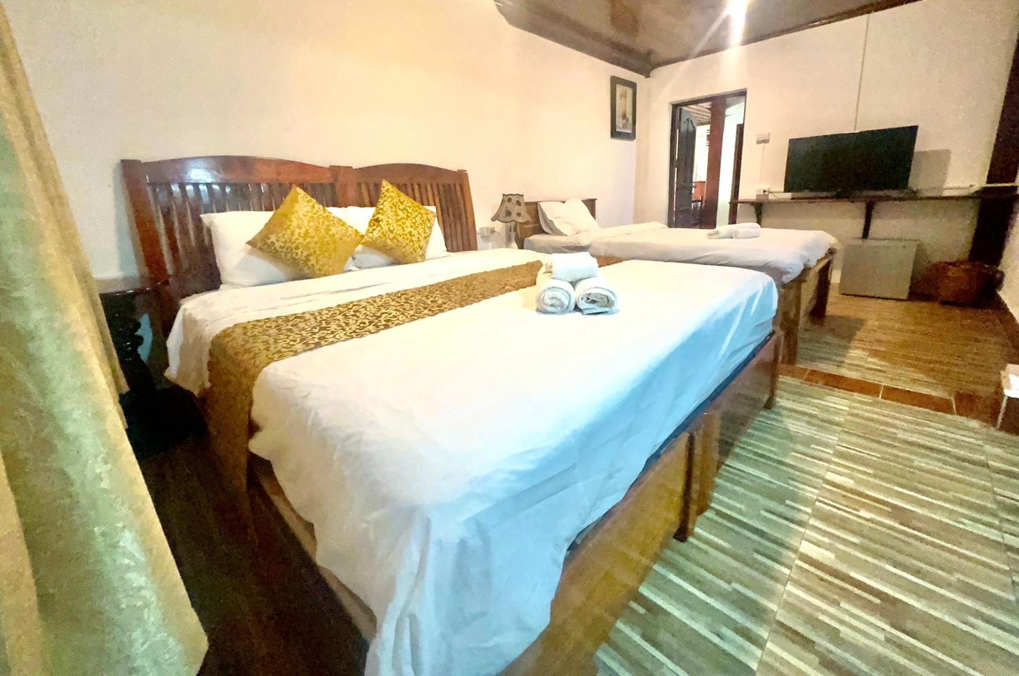 Khounphet Heritage House Luang Prabang Bagian luar foto